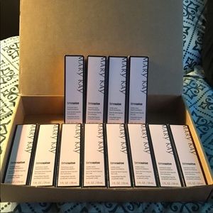 MARY KAY TIMEWISE FOUNDATION